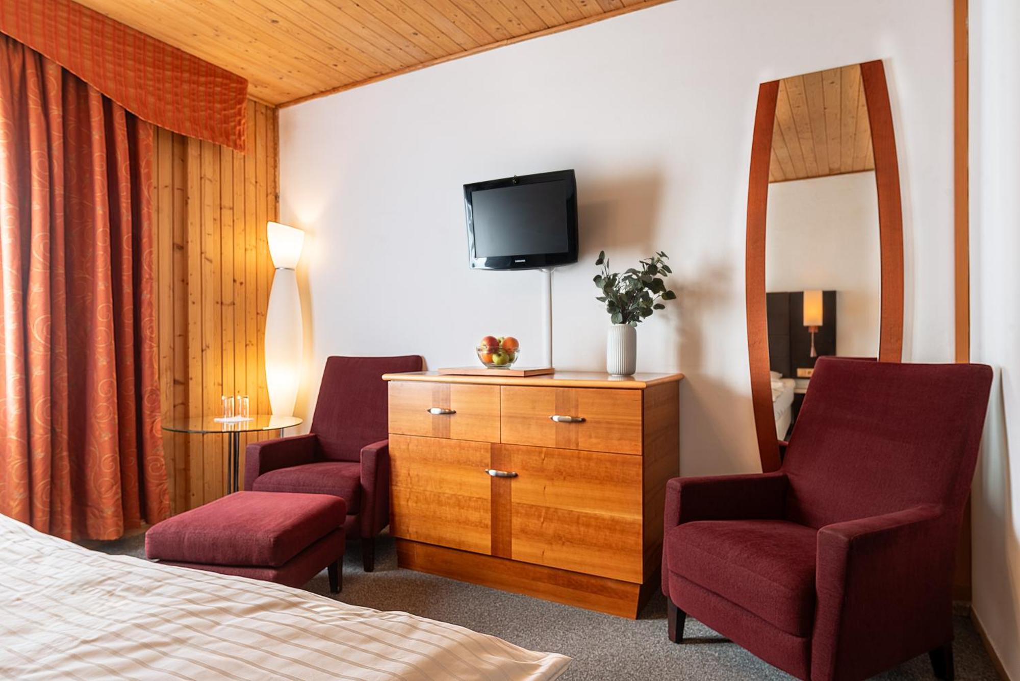 Hotel Schwarz Nové Hamry Buitenkant foto